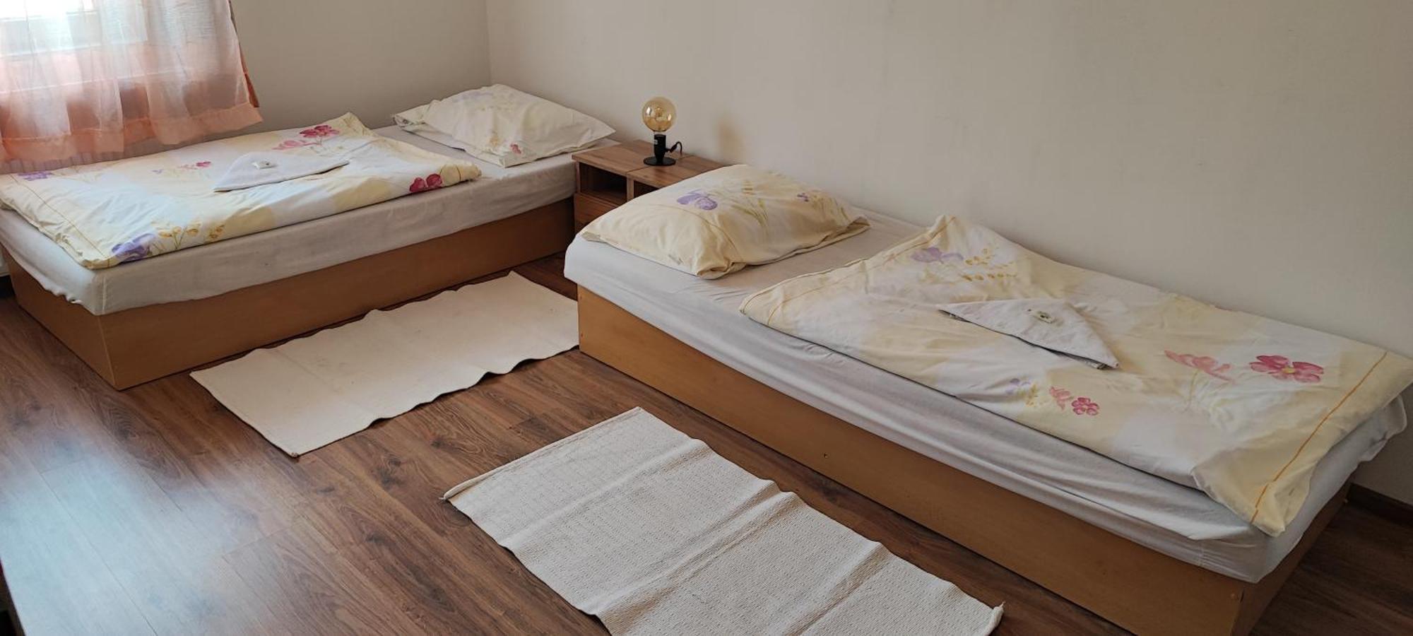 Hotel Merkur Kaluža Dış mekan fotoğraf